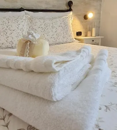 House Tra Mare E Montagna Кастиадас