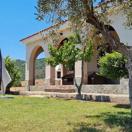 House Tra Mare E Montagna *